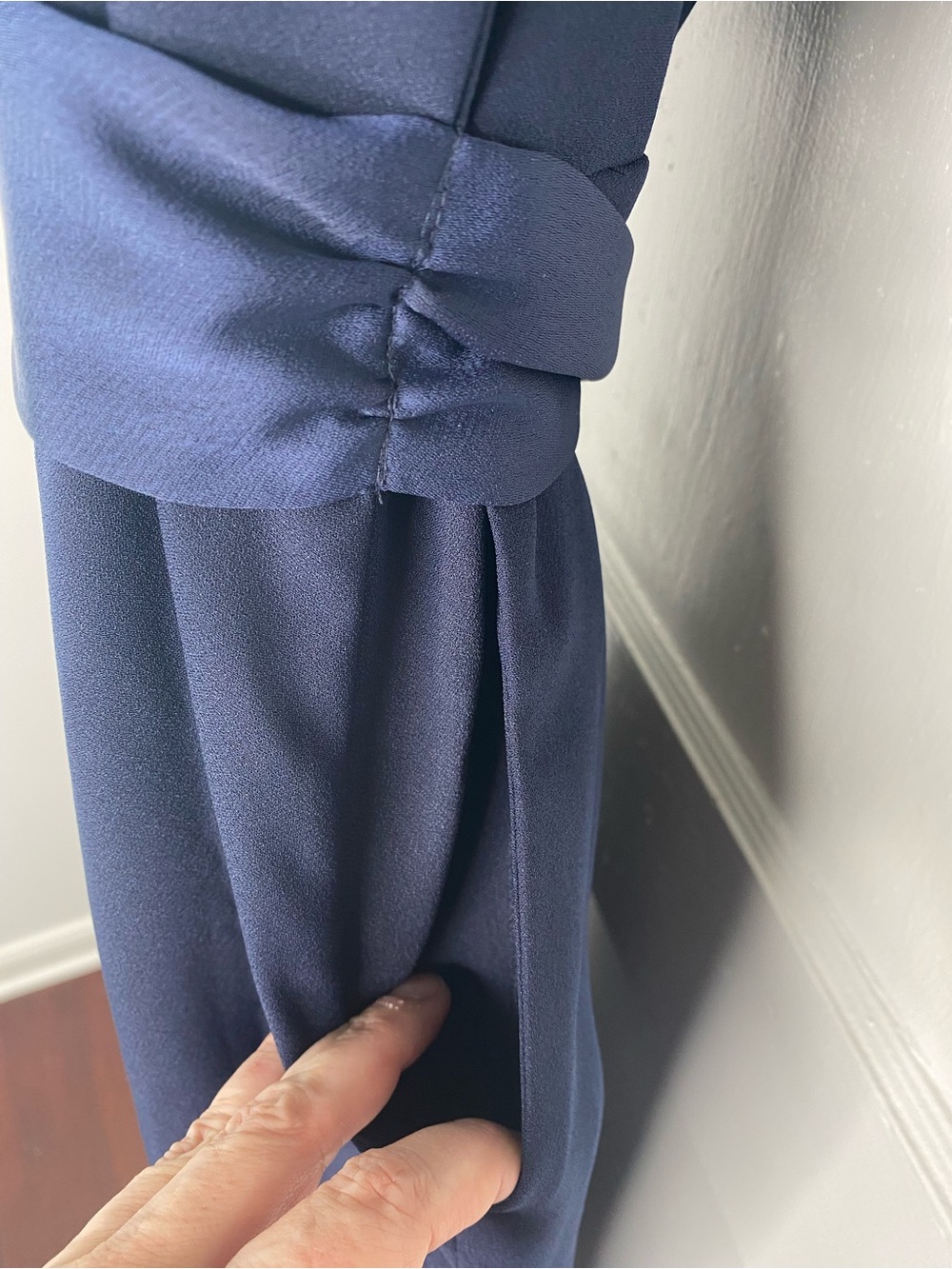 Tahari Sleeveless Navy Wrap Midi Dress with Belt No Tags Attached - Picture 11 of 12